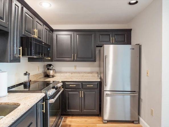 350 Revere Beach Blvd 7S, Revere MA 02151