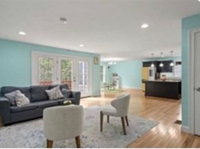 28 Mcintosh Drive 22, Stow MA 01775