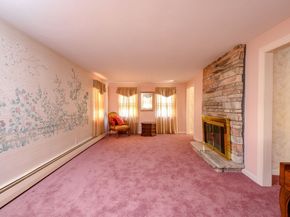 61 Grove St, Braintree MA 02184