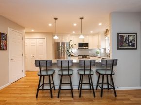 45 Shawsheen Road 28, Bedford MA 01730