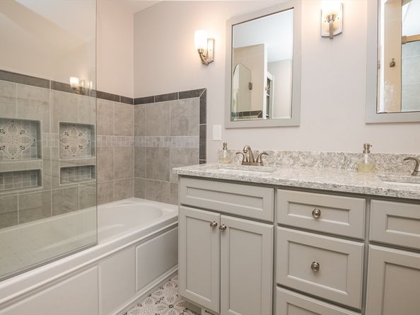 45 Shawsheen Road 28, Bedford MA 01730