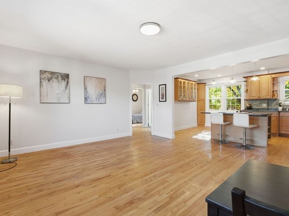 112 Maple St 6, Malden MA 02148