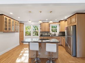 112 Maple St 6, Malden MA 02148