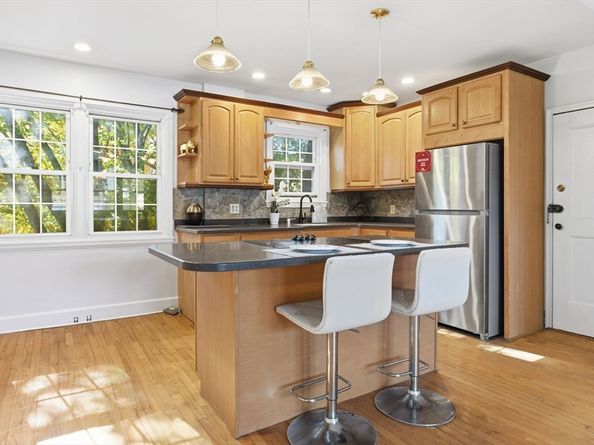 112 Maple St 6, Malden MA 02148