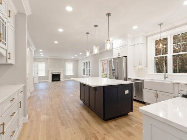 25 Lawler Ln (Lot 7), Stoughton MA 02072