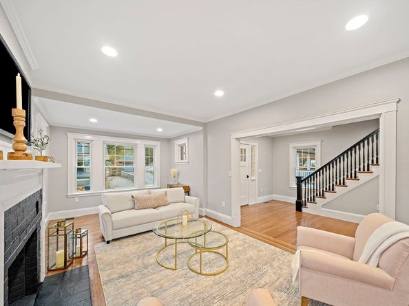 53 Highland Ave, Arlington MA 02476