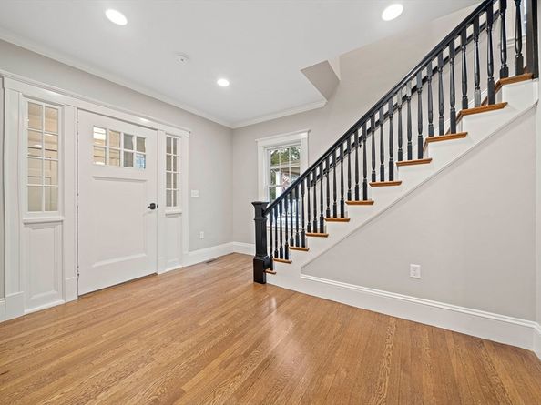 53 Highland Ave, Arlington MA 02476