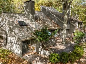 53 Lawrence Rd, Boxford MA 01921