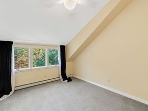 53 Lawrence Rd, Boxford MA 01921