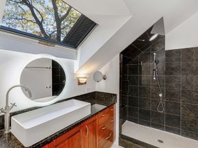 53 Lawrence Rd, Boxford MA 01921