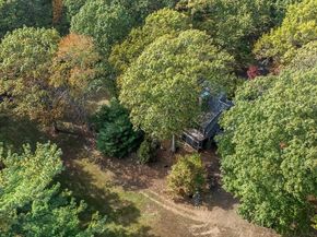 53 Lawrence Rd, Boxford MA 01921