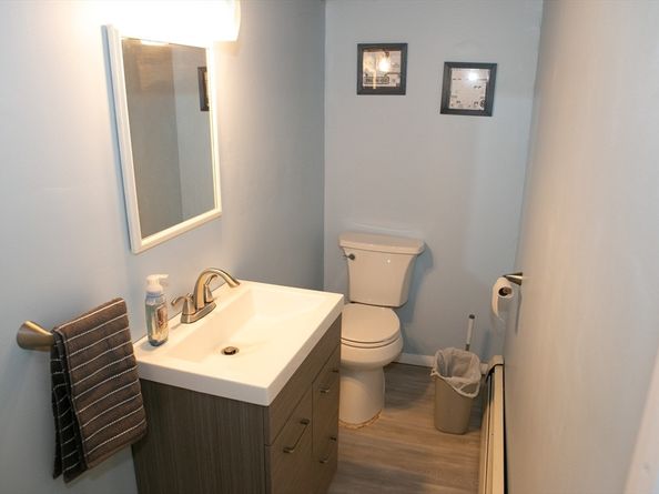 313 Lincoln Street, Leominster MA 01453