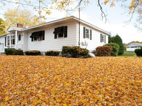 313 Lincoln Street, Leominster MA 01453