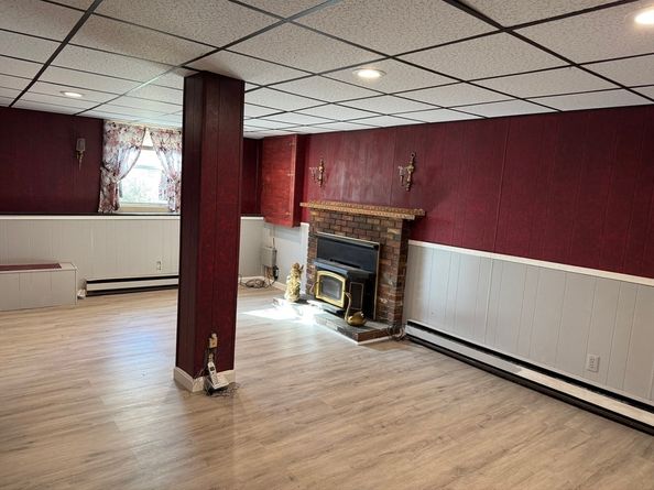 19 Rice Rd, Millbury MA 01527