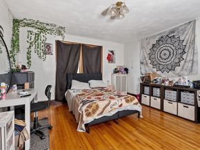 13 Groton Place, Worcester MA 01604