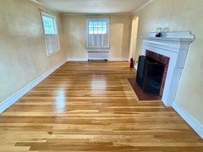 25 Woodward Ave, Reading MA 01867