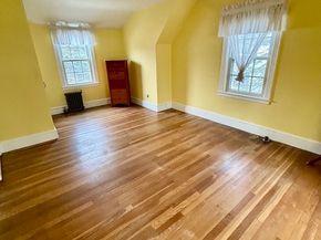25 Woodward Ave, Reading MA 01867