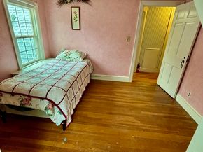 25 Woodward Ave, Reading MA 01867