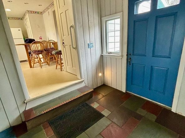 25 Woodward Ave, Reading MA 01867