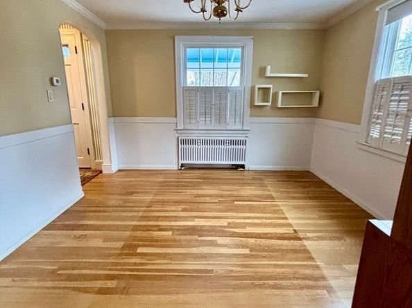 25 Woodward Ave, Reading MA 01867