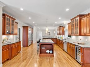 127 Shade St, Lexington MA 02421