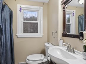 12 Keyes Road, Westford MA 01886