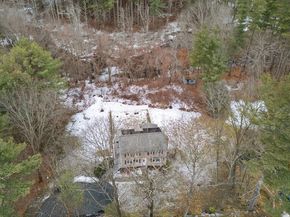 12 Keyes Road, Westford MA 01886