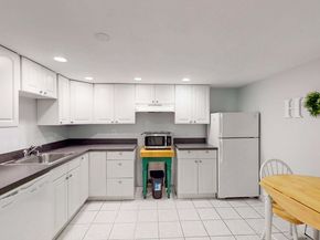 13 West Street, Woburn MA 01801