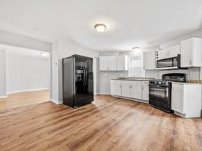 256 Belmont St, Worcester MA 01604