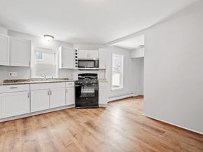 256 Belmont St, Worcester MA 01604