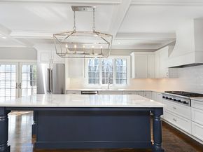 37 Bayliss Way, Uxbridge MA 01569