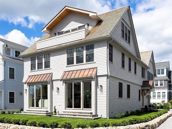 2 Collier Rd, Scituate MA 02066