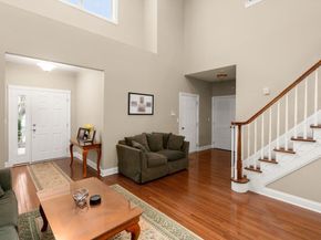 28 Bowood Ln 28, Marlborough MA 01752