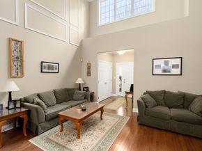 28 Bowood Ln 28, Marlborough MA 01752