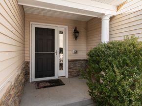 28 Bowood Ln 28, Marlborough MA 01752