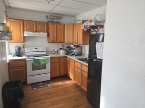 4 Preston St, Worcester MA 01610