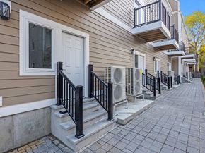 33 Copeland CC, Boston MA 02119