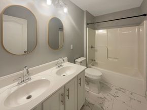 35 Peter St, Holliston MA 01746