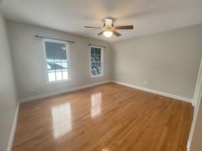 35 Peter St, Holliston MA 01746