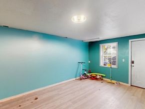 15 Teddy Rd, Worcester MA 01603