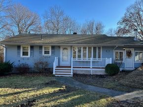 28 Bayberry Ln, Cohasset MA 02025