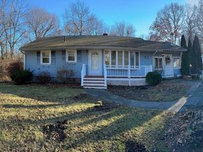 28 Bayberry Ln, Cohasset MA 02025