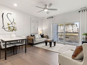 6 Stratton Drive 208, Woburn MA 01801