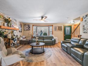 369 Cooper Rd, Northbridge MA 01534