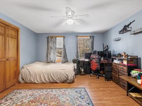 369 Cooper Rd, Northbridge MA 01534