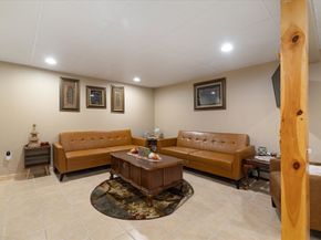 369 Cooper Rd, Northbridge MA 01534