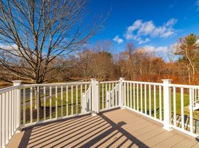 1 Juneberry Ln 82, Worcester MA 01606