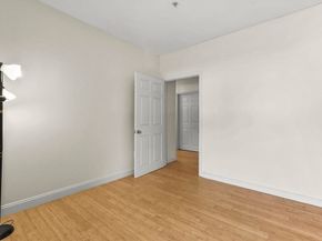 352 Blue Hill Avenue 8, Boston MA 02121