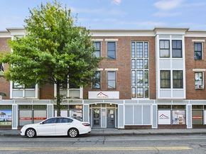 352 Blue Hill Avenue 8, Boston MA 02121