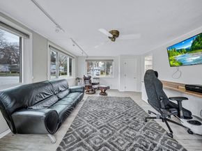 6 Woodward Rd, Framingham MA 01701